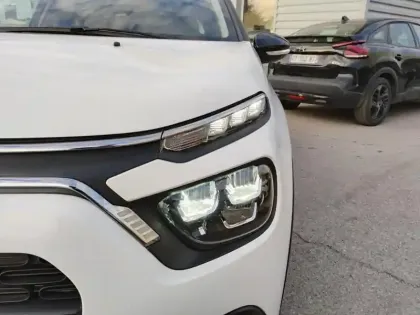 Photo 13 Citroën C3  PureTech 110 S&S BVM6 Shine