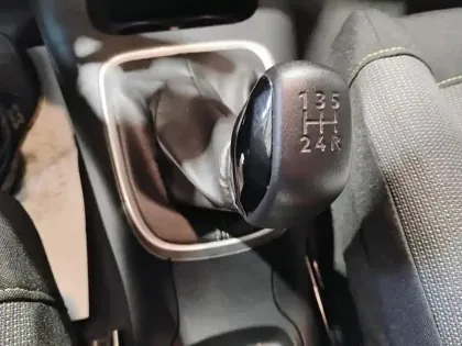 Photo 25 Citroën C3  PureTech 83 S&S BVM5 Shine