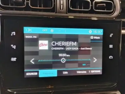 Photo 10 Citroën C3  PureTech 83 S&S BVM5 Shine