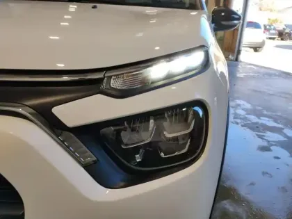 Photo 13 Citroën C3  PureTech 83 S&S BVM5 Shine