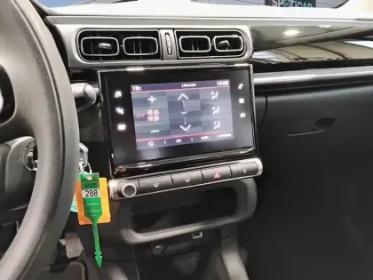 Photo 10 Citroën C3 Gén. III Ph2 Shine 5