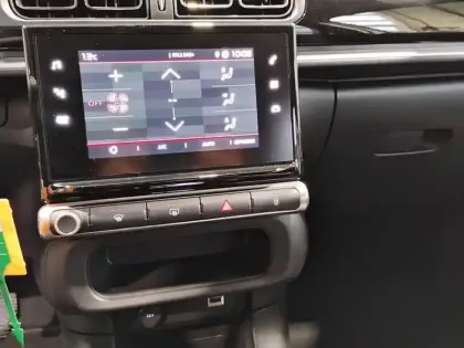 Photo 21 Citroën C3 Gén. III Ph2 Shine 5