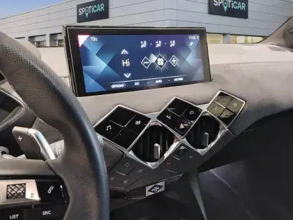 Photo 21 DS DS 3 DS3 Crossback PureTech 130 EAT8 Performance Line+