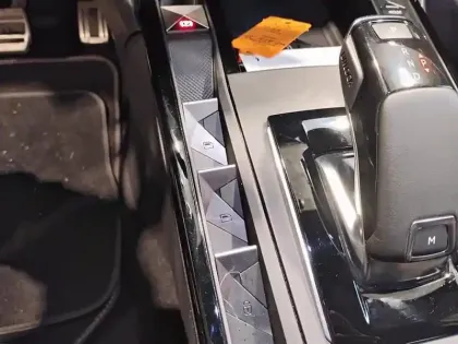 Photo 19 DS DS 3 DS3 Crossback PureTech 130 EAT8 Performance Line+