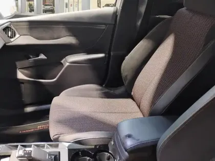 Photo 8 DS DS 3 DS3 Crossback PureTech 130 EAT8 Performance Line+