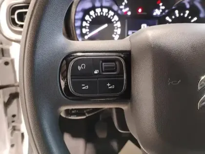 Photo 18 Citroën C3  PureTech 83 ch BVM5 Max