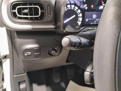 Photo 16 Citroën C3  PureTech 83 ch BVM5 Max