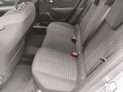 Photo 22 Peugeot 2008  PureTech 100 S&S BVM6 Style