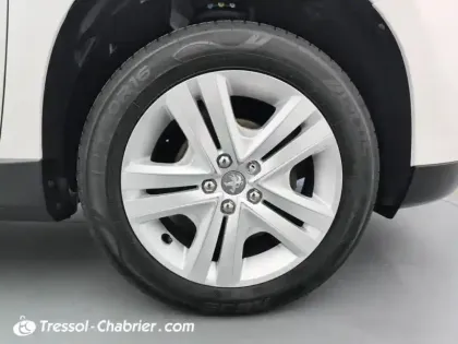 Photo 14 Peugeot 2008  PureTech 82ch BVM5 Style