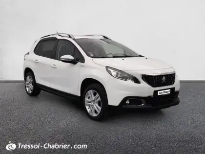 Photo 28 Peugeot 2008  PureTech 82ch BVM5 Style