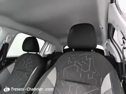 Photo 24 Peugeot 2008  PureTech 82ch BVM5 Style