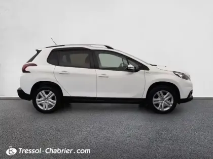 Photo 5 Peugeot 2008  PureTech 82ch BVM5 Style
