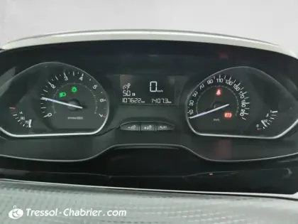 Photo 20 Peugeot 2008  PureTech 82ch BVM5 Style