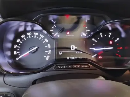 Photo 20 Citroën C3  PureTech 83 S&S BVM5 Shine