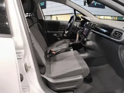 Photo 8 Citroën C3  PureTech 83 S&S BVM5 Shine