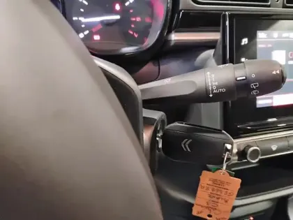 Photo 17 Citroën C3  PureTech 110 S&S EAT6 Shine