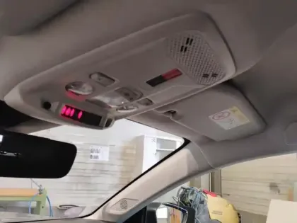 Photo 24 Citroën C4 Gén. III Ph1 Shine Pack 5