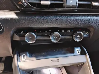 Photo 12 Citroën C4 Gén. III Ph1 Shine Pack 5