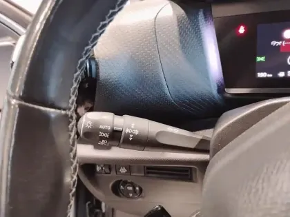 Photo 16 Citroën C4 Gén. III Ph1 Shine Pack 5