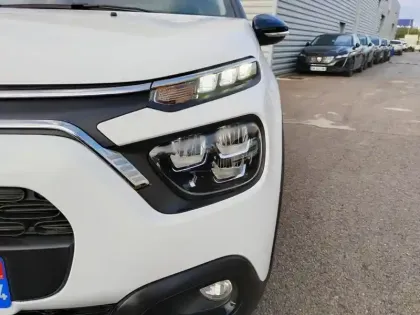 Photo 13 Citroën C3  PureTech 110 S&S BVM6 Shine