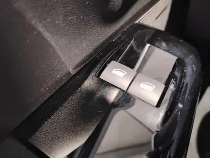 Photo 19 Citroën C3  PureTech 83 S&S BVM5 Shine