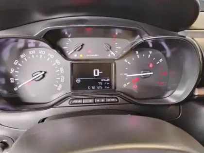 Photo 20 Citroën C3  PureTech 83 S&S BVM5 Shine