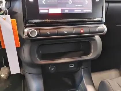 Photo 12 Citroën C3  PureTech 83 S&S BVM5 Shine