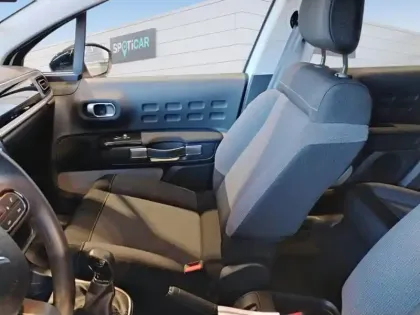 Photo 8 Citroën C3  PureTech 83 S&S BVM5 Shine