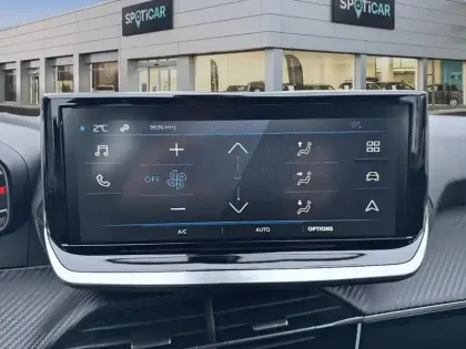 Photo 21 Peugeot 2008  PureTech 100 S&S BVM6 Active