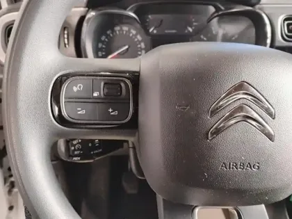 Photo 18 Citroën C3  PureTech 83 ch BVM5 Max