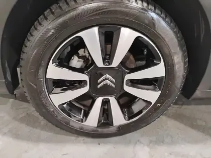 Photo 14 Citroën C3  PureTech 110 S&S BVM6 Shine