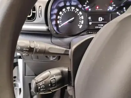 Photo 16 Citroën C3  PureTech 110 S&S BVM6 Shine