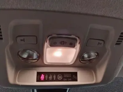 Photo 24 Citroën C3  PureTech 110 S&S BVM6 Shine