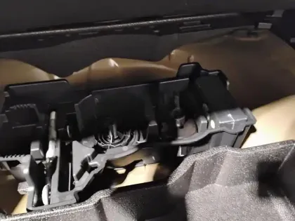 Photo 26 Peugeot 2008  PureTech 100 S&S BVM6 Allure