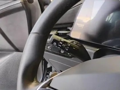 Photo 16 Kia Niro  1.6 GDi 129 ch HEV DCT6 Motion