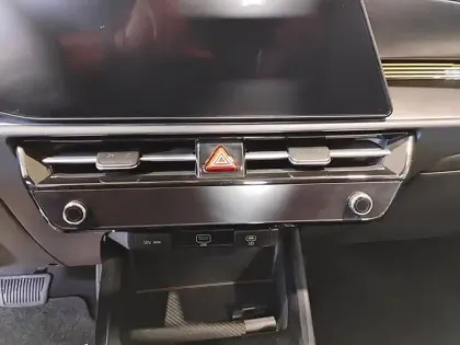 Photo 12 Kia Niro  1.6 GDi 129 ch HEV DCT6 Motion