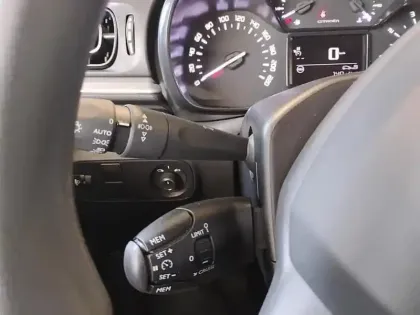 Photo 16 Citroën C3  PureTech 83 S&S BVM5 Shine