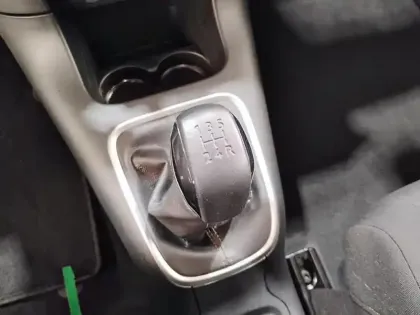 Photo 23 Citroën C3  PureTech 83 S&S BVM5 Shine