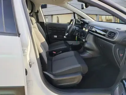 Photo 8 Citroën C3  PureTech 110 S&S BVM6 Shine