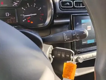 Photo 17 Citroën C3  PureTech 110 S&S BVM6 Shine