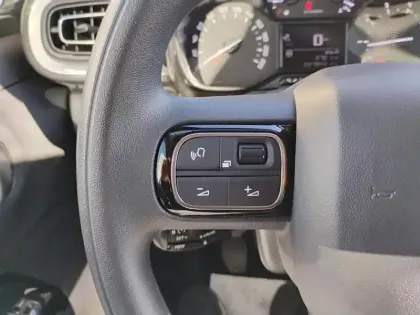 Photo 18 Citroën C3  PureTech 110 S&S BVM6 Shine