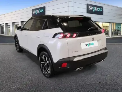 Photo 29 Peugeot 2008  PureTech 130 S&S BVM6 GT