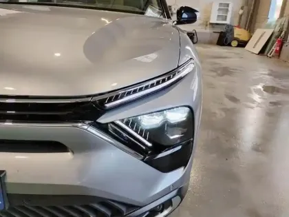 Photo 13 Citroën C5  X PureTech 180 S&S EAT8 Shine