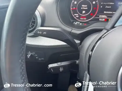 Photo 16 Audi Q2  35 TFSI COD 150 S tronic 7 Design Luxe