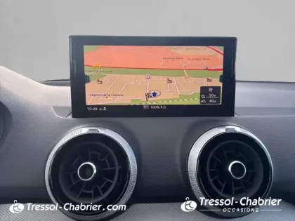 Photo 10 Audi Q2  35 TFSI COD 150 S tronic 7 Design Luxe