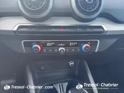 Photo 12 Audi Q2  35 TFSI COD 150 S tronic 7 Design Luxe