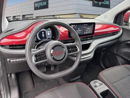 Photo 9 Fiat 500  e 95 ch (RED)