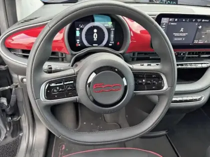 Photo 11 Fiat 500  e 95 ch (RED)