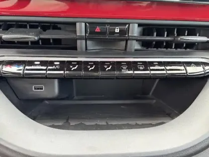 Photo 21 Fiat 500  e 95 ch (RED)