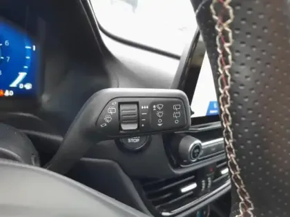 Photo 17 Ford Puma  1.0 EcoBoost 155 ch mHEV S&S Powershift ST-Line X Vivid Ruby Edition